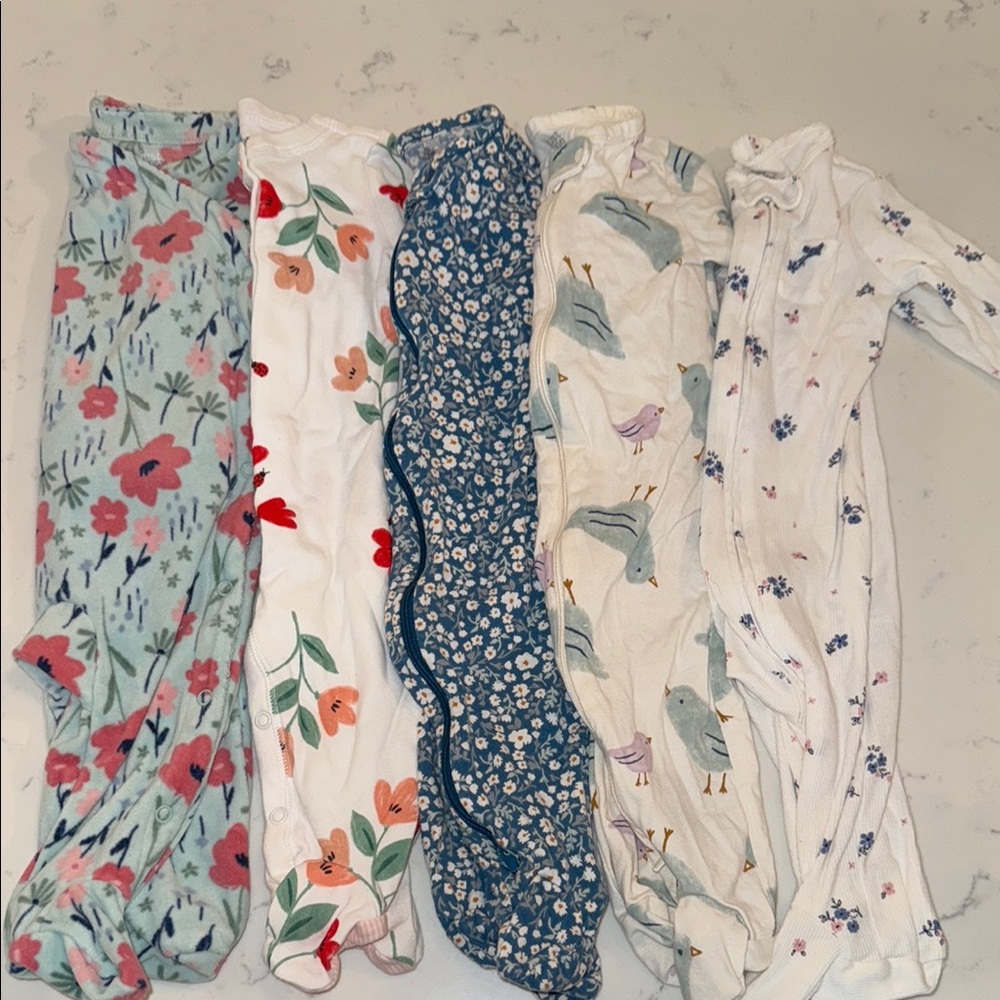 Carter’s Footie Bundle